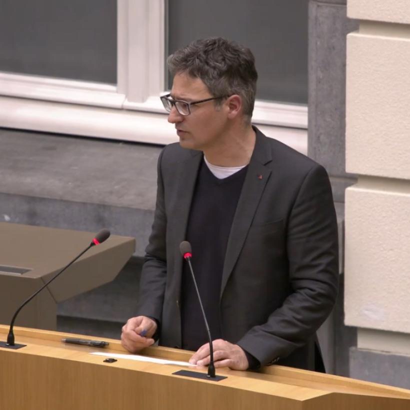 “Aparte taalbadklassen zijn een overblijfsel uit de jaren 1970”