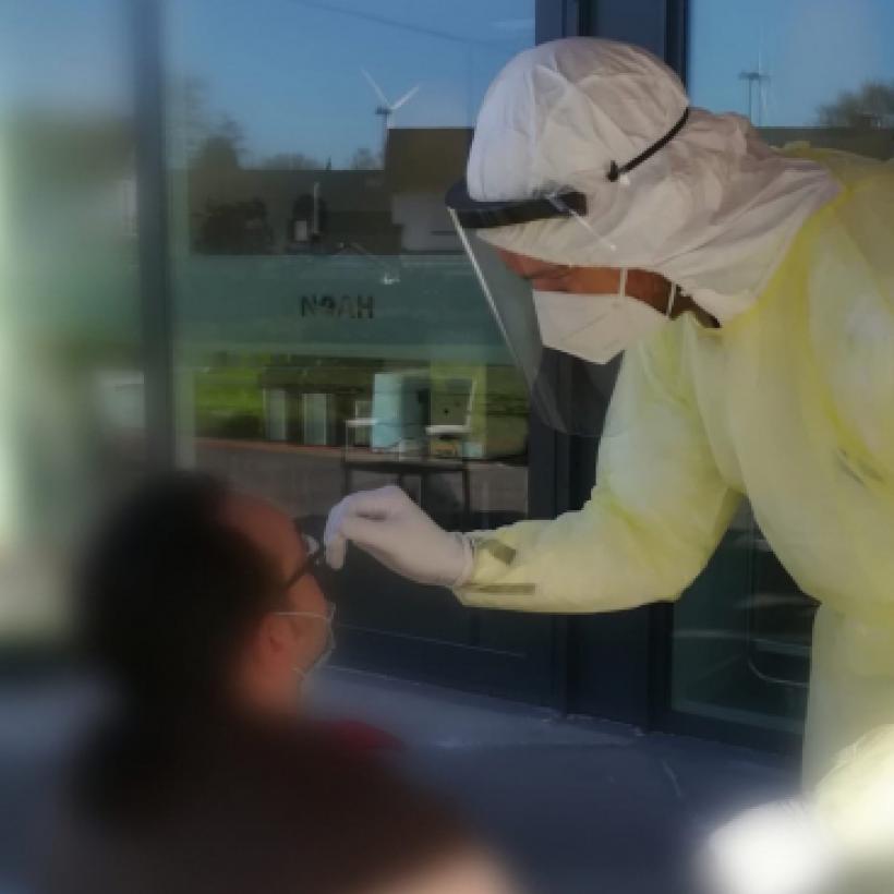 PVDA vraagt dagelijkse cijfers over coronavirusinfecties